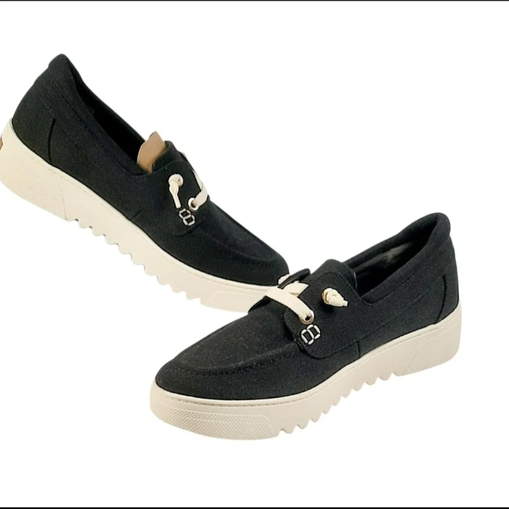 Dr. Scholl's Get Onboard slip-on boat shoes. Womens Size 6.5
